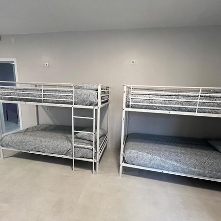Hostel Oasis Мадрид Экстерьер фото