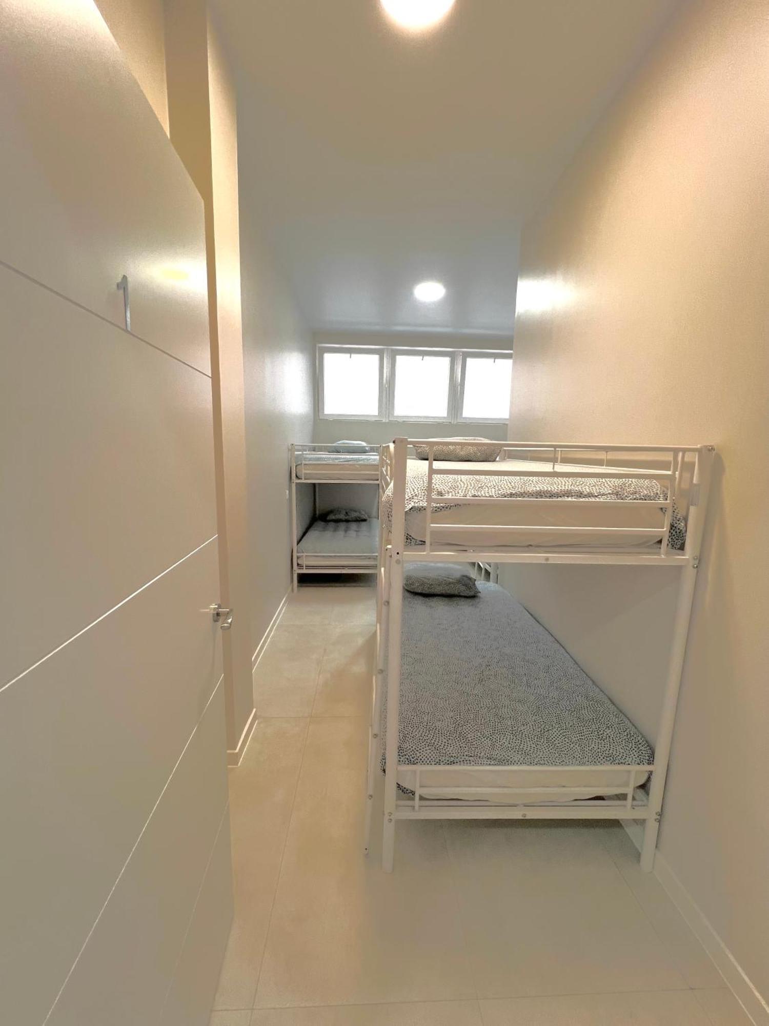 Hostel Oasis Мадрид Экстерьер фото