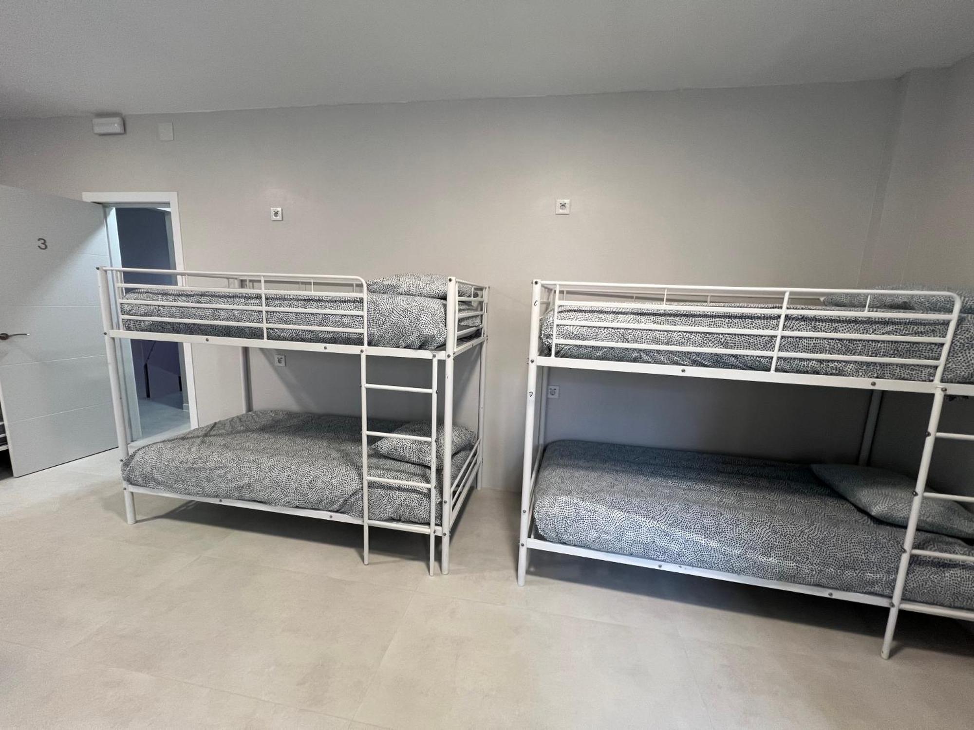 Hostel Oasis Мадрид Экстерьер фото