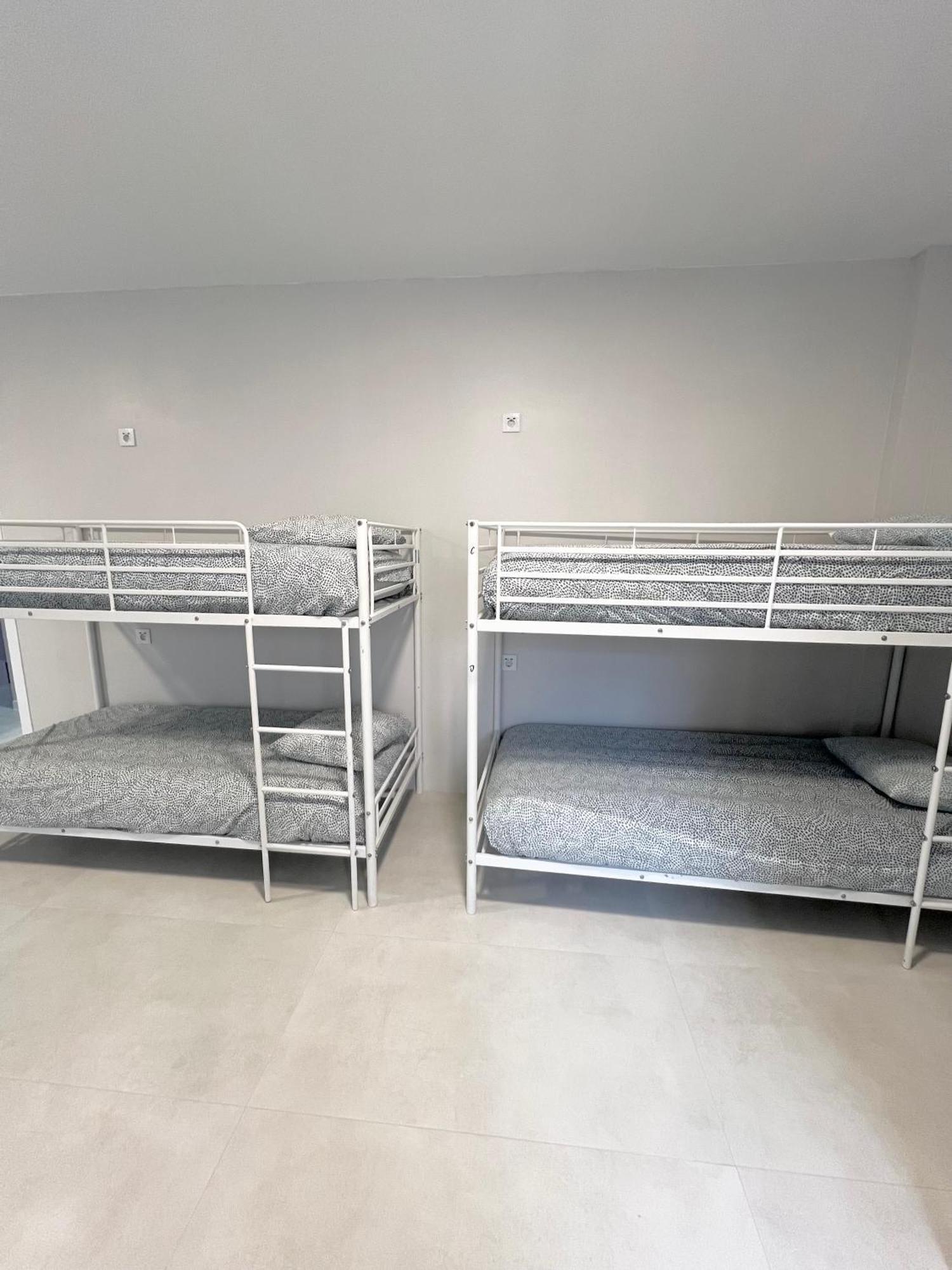 Hostel Oasis Мадрид Экстерьер фото